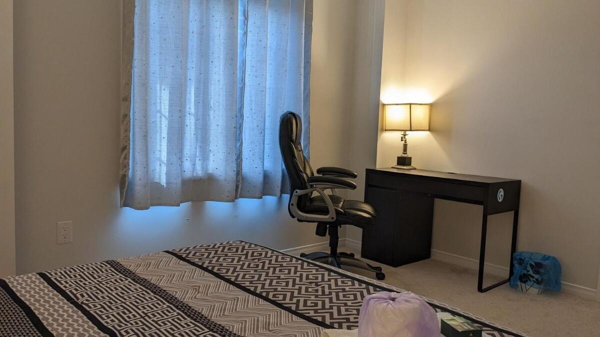 The Warm Welcome Suite Thorold Dış mekan fotoğraf